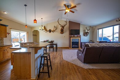 Living/Kitchen