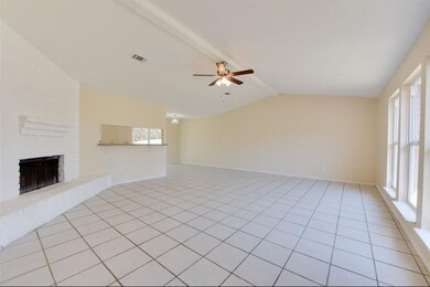 7727 Alperton Dr, Houston, TX 77088 - photo 5