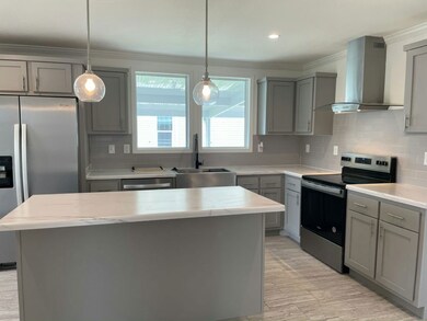 34604 Ballyhoo Dr unit 874, Zephyrhills, FL 33541 - photo 4