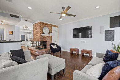 827 Knoll Manor Ct, Cedar Hill, TX 75104 - photo 7