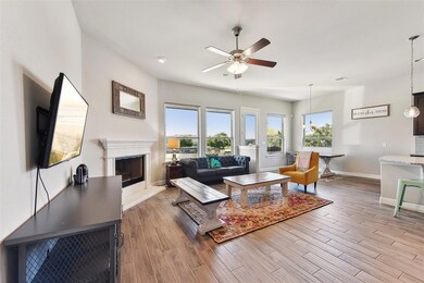 Living room with plenty of natural light, ceiling