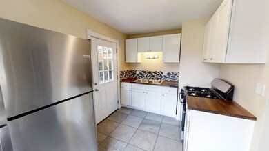 Fully Renovated Kitchen