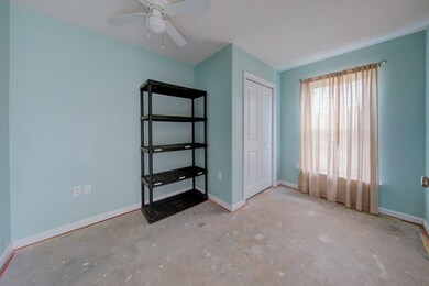 2nd downstairs guest bedroom