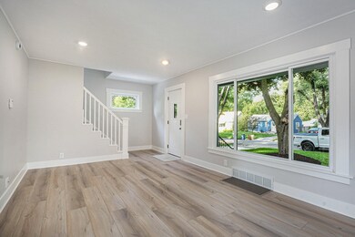 1350 Mayfield Ave NE, Grand Rapids, MI 49505 - photo 5