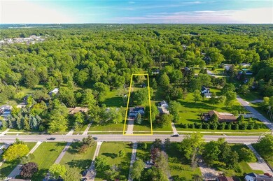 Large Flat useable Yard - Almost a full acre- Perf