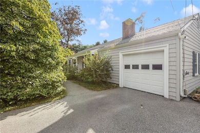169 Lansdowne Rd, Warwick, RI 02888 - photo 2