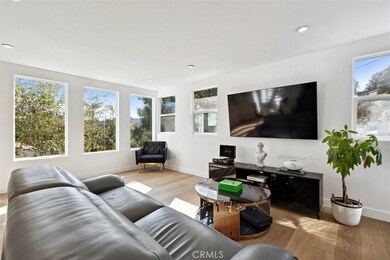 5115 Campo Rd, Woodland Hills, CA 91364 - photo 4