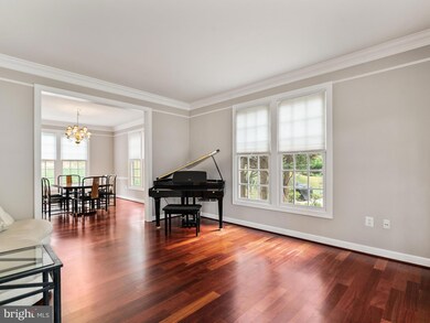 12007 Arista Manor Way, Germantown, MD 20876 - photo 7