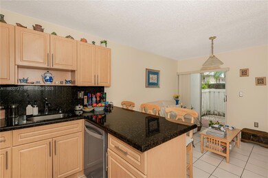 7611 SW 153rd Ct unit 105, Miami, FL 33193 - photo 5