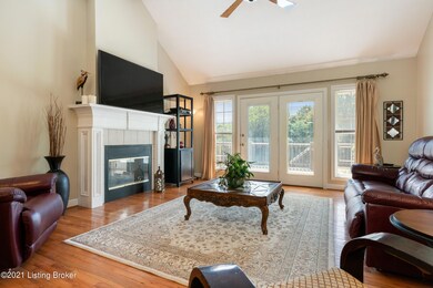 377 Grand Ave, Shepherdsville, KY 40165 - photo 5