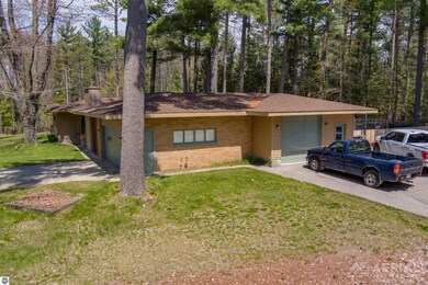 2302 Woodland Dr, West Branch, MI 48661 - photo 2