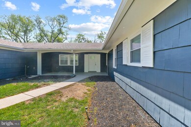 10 Rockland Dr, Willingboro, NJ 08046 - photo 4