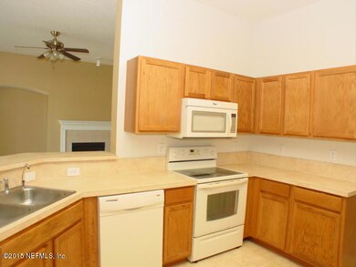 3697 Mindy Ashley Ln, Jacksonville, FL 32218 - photo 3