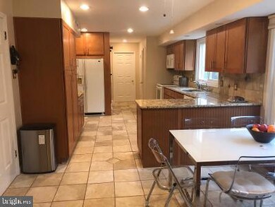 23 Langstoon Ln, Media, PA 19063 - photo 4