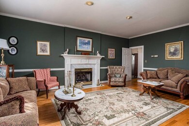 125 Berry Farm Rd, Staunton, VA 24401 - photo 3