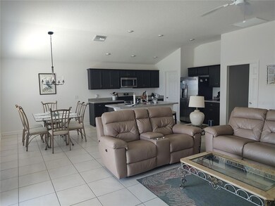 Great ROOM for Entertaining
