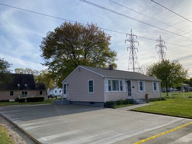 91 Mason Ave, Somerset, MA 02726 - photo 3