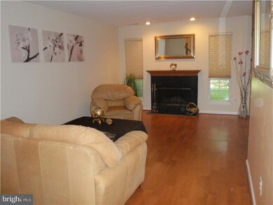 357 Radford Ct unit 357, Glen Mills, PA 19342 - photo 5