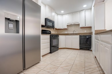 209 Hawthorne Cir, Fort Walton Beach, FL 32547 - photo 3