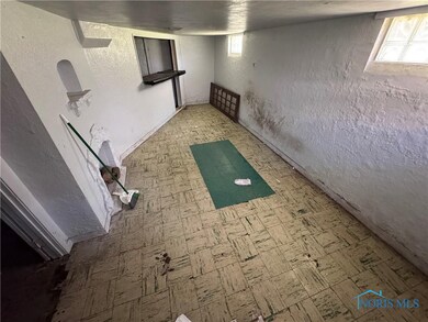 1344 Corbin Rd, Toledo, OH 43612 - photo 7