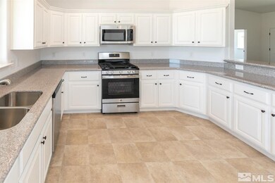 719 Karen Ct, Fallon, NV 89406 - photo 4