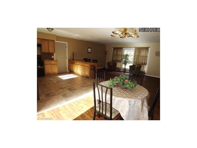 View looking into the great room/gathering area fr