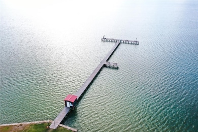 591 W Red Snapper Dr, Palacios, TX 77465 - photo 6