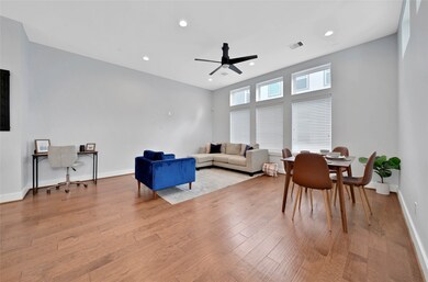 622 E Janisch Rd unit M, Houston, TX 77022 - photo 7