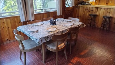 7-Dining room from living room