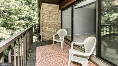 2066 Royal Fern Ct unit 21B, Reston, VA 20191 - photo 7