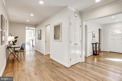 202 Grove Ave, Washington Grove, MD 20880 - photo 4