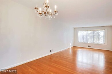 3611 Sandy Ct, Kensington, MD 20895 - photo 7