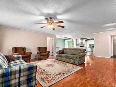 27 Braddock Way, Asheville, NC 28803 - photo 3