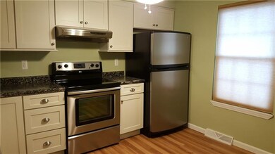 Light and Bright Kitchen!
