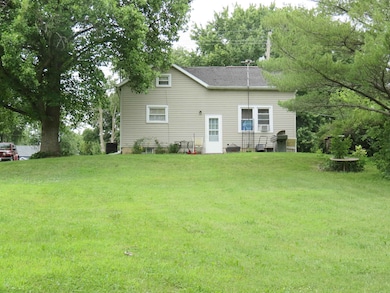 108 W Monroe St, Maquoketa, IA 52060 - photo 5