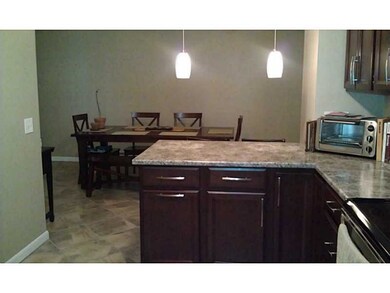 15 Pierce St, Westerly, RI 02891 - photo 3