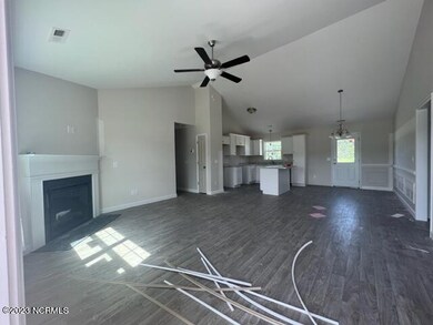 230 N Windy 7-27
