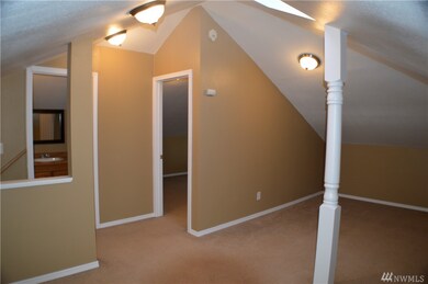 14710 Kapowsin Hwy E, Graham, WA 98338 - photo 7