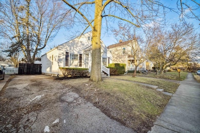 3-web-or-mls-560-e-tulane-rd
