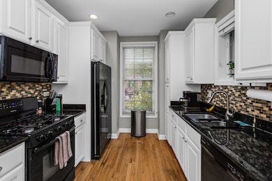 1413 N Bosworth Ave unit 1, Chicago, IL 60642 - photo 5