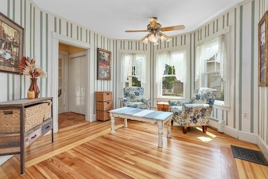 311 Main St, Franklin, MA 02038 - photo 7