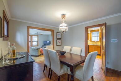 DINING ROOM 2