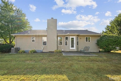 613 Jaime Lynn Ct, Edwardsville, IL 62025 - photo 4