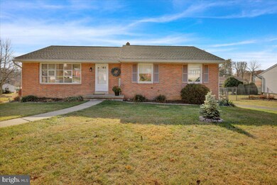 10 Craig Dr, Reading, PA 19606 - photo 2