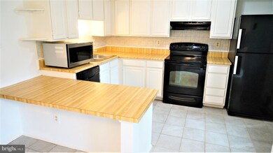 11539 Ivy Bush Ct, Reston, VA 20191 - photo 7