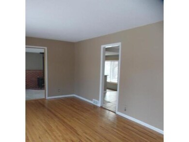 8301 Garfield Ave S, Bloomington, MN 55420 - photo 4