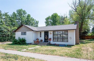 116 W Grant St, Bozeman, MT 59715 - photo 2