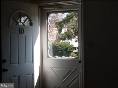 10 Sawmill Run, Norristown, PA 19401 - photo 3