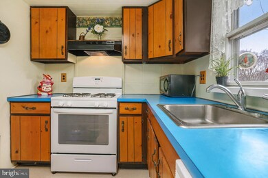 1625 Willow Ave, Hatboro, PA 19040 - photo 6