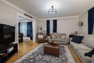 527 15th St S, La Crosse, WI 54601 - photo 4